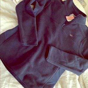 New with tags navy vineyard vines fleece!